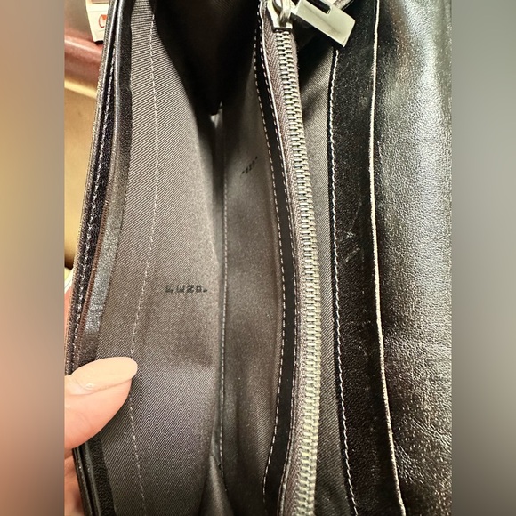 Authentic Fendi vintage Continental Wallet - Picture 7 of 8